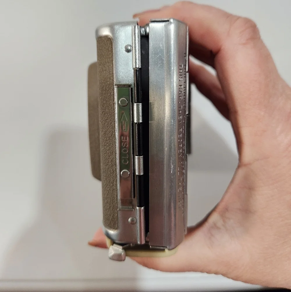 Vintage Polaroid Highlander Land Camera